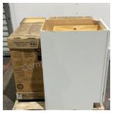 Assorted Kitchen Cabinets