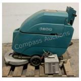 Tennant Floor Scrubber With Charger 5300