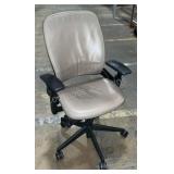 Steelcase Rolling Chair Leap