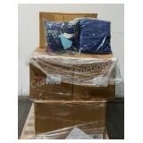 (30) Sets of Decorative Christmas Pillows