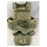 PARACLETE  Vest W/ Plates Additional Armor Panels