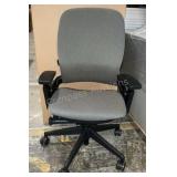 Steel Case Rolling Office Chair Leap