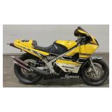 *ESTATE* 1985 Yamaha RZ500