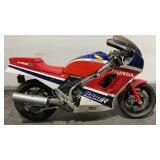 *ESTATE* 1986 Honda VF1000R