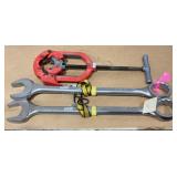 2 5/8" Combo Wrenches & 2"-4" Pipe Cutte