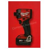 Milwaukee 18V 1/4" Hex Impact Driver Kit M18