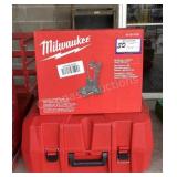 Milwaukee 18v Laser Level Kit with Wall Mount