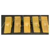 (5) Dirt Bucket Teeth 1U3302