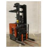*OFFSITE* Toyota 36V 4500LB Electric Forklift 9BRU