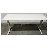 Lift Desk