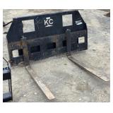 *OFFSITE* 42" Fork Skid Steer Attachment QT-60-FF-