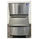 Manitowoc Ice Maker with Storage SY0304A