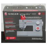 Singer Heavy Duty Sewing Machine 230422