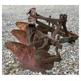 *OFFSITE* John Deere 5ï¿½ Plow 3-Point Attachment A1