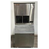 Kold-Draft Ice Maker with Storage GTX564AC