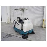 Tennant Compact Rider Sweeper-
