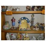 Bears! - Contents of Display Shelf - Figurines