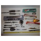 Serving Utensils, Carving Set - Kitchen Table Ware