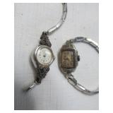 2pc Vintage Lady