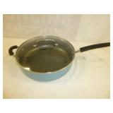 Cuisanart 12" Non Stick Deep Skillet & Lid As NEW