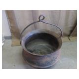 Antique Cast Iron No.10 Footed Cauldron w/ Bail