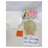 3pc Vintage Ceramic & Porcelain Wall Pockets