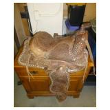Vintage Tooled Leather Western Riding Saddle