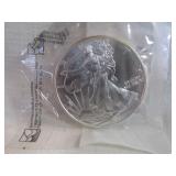 2001 US Silver Eagle 1oz .999 Silver Coin - Sealed