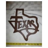 TEXAS Heavy Cast Iron 16" Wall Hang