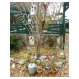 Yard Art, Garden Gnomes, Patio Rabbits, Pots, Etc.