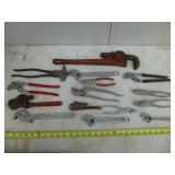 Pipe Wrenches - Pliers - Adjustable Wrenches