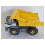 Tonka Toy Metal & Molded 16' Dump Truck Toy