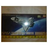 NASA Space Shuttle Orbiter 1:200 Scale Model Kit