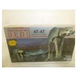 1983 Star Wars Return of the Jedi AT-AT Model Kit