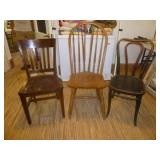 3pc Vintage Wood Side Chairs / Dining Chairs