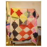 Vintage Hand Made Log Cabin Courthouse Steps Quilt