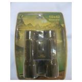 LM Outdoors 10X42 Compact Binoculars - NOS