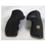 2 Pair Colt Original Factory Rubber Revolver Grips