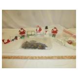 Vintage Christmas Collectibles & Ornaments