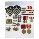 Vintage US Military Insignia & Awards