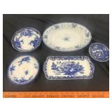 Antique Flow Blue & Blue Willow 5pc Collection