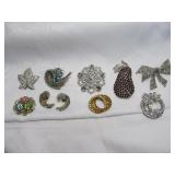 10pc Vintage Brooches & Pins