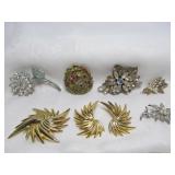 6pc Vintage Brooches & Pins - 1 Set with Earrings