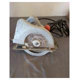 Milwaukee 7.5" Circular Saw & Steel Case - Vintage