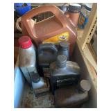 Mixed Lot of Engine Oils: Pennzoil, Briggs & Stratton, Craftsman, Super TMS
