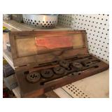 Little Giant Tap and Die Set No. 1 in Wooden Case