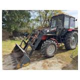 Belarus Belarus 825 Tractor with Front End Loader, Ser #008172, 1546 Hrs