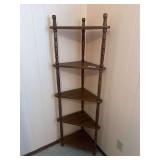 Corner shelf