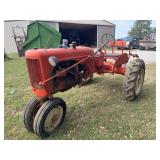 Allis Chalmers  Wide Front Allis Chalmers Model G Tractor Ser #042125, narrow front, turns over but not starting