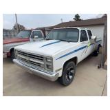1988  CHEVROLET  2500 1988 Chevrolet 2500 pickup, crew cab; White w/blue stripe; custom wheels; trailer hitch; loose wiring